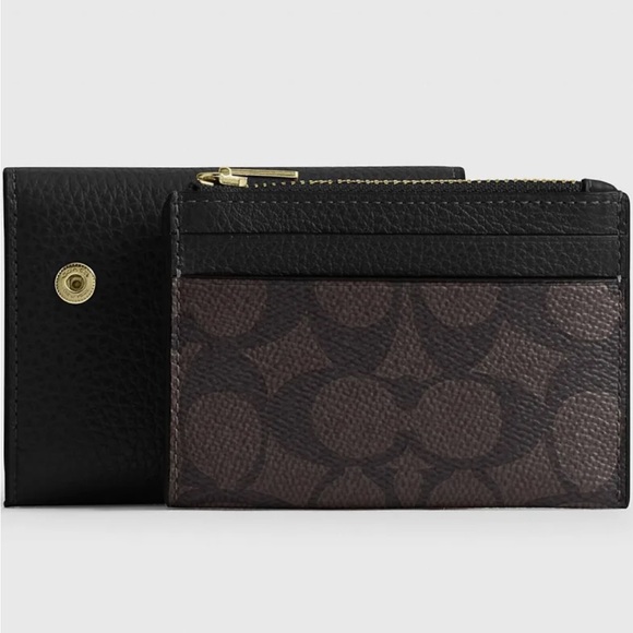 Coach Wallet - Picture 2 of 13